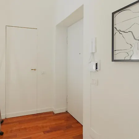 Apartment Gohost - Quiet, Bright & Stylish Flat In The Heart Of