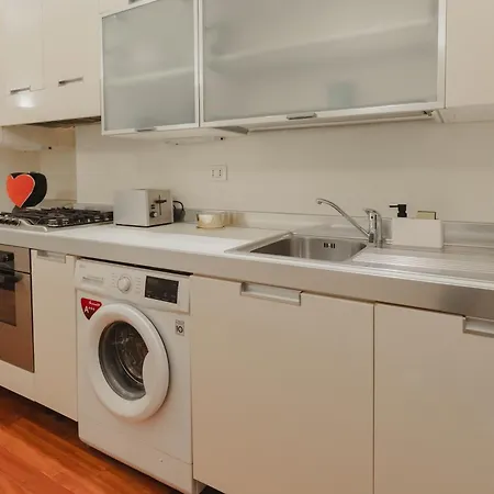 Gohost - Quiet, Bright & Stylish Flat In The Heart Of Apartment *